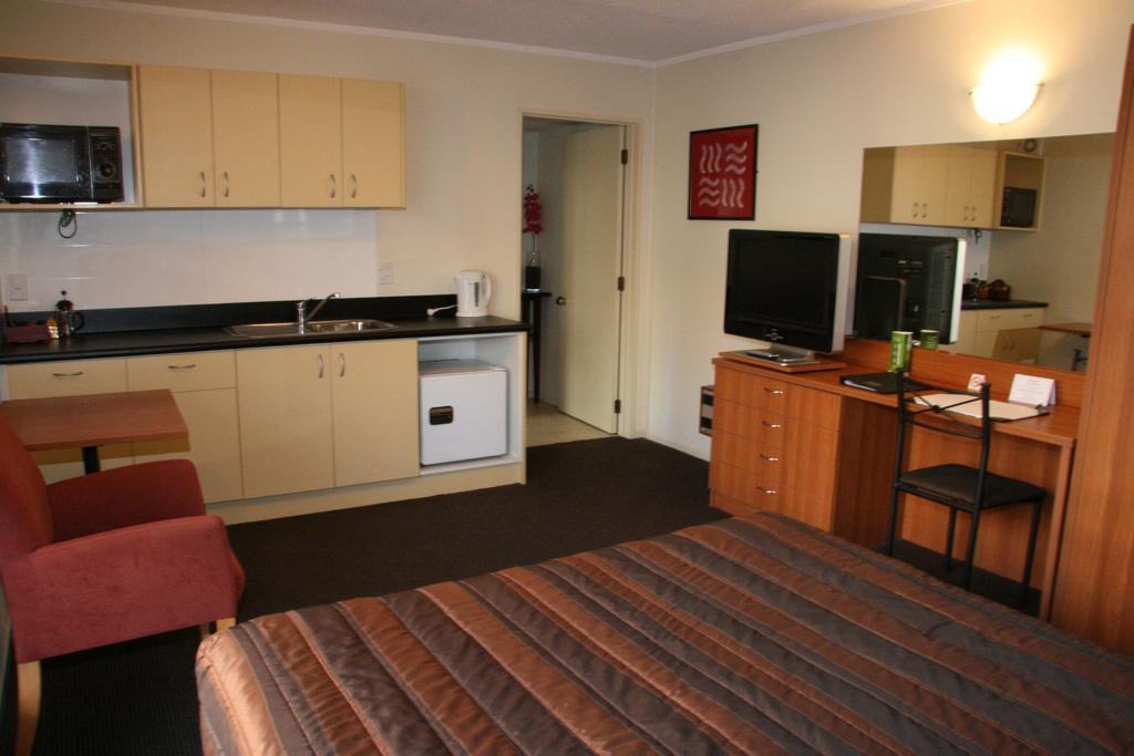 Hotel The Towers On The Park Christchurch Exterior foto